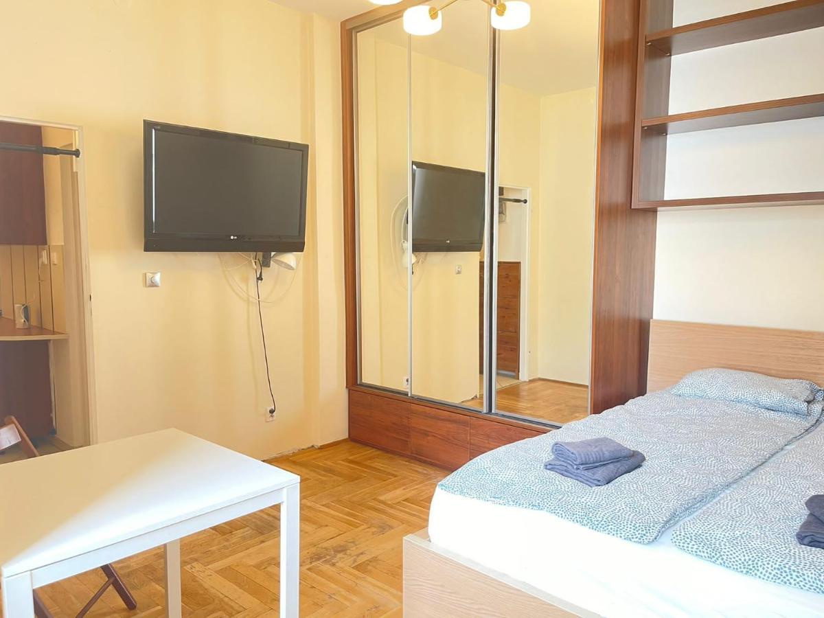 Your Apart Powisle Fabryczna Warszawa Luaran gambar