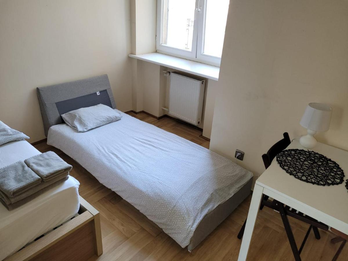 Your Apart Powisle Fabryczna Warszawa Luaran gambar