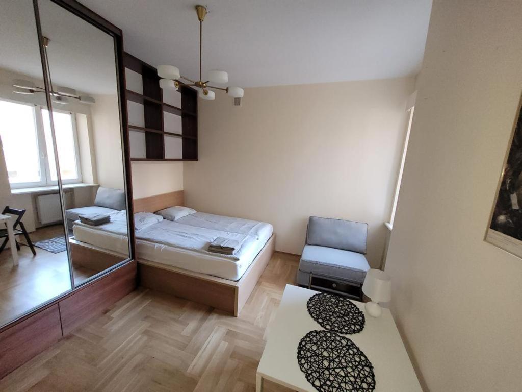 Your Apart Powisle Fabryczna Warszawa Luaran gambar